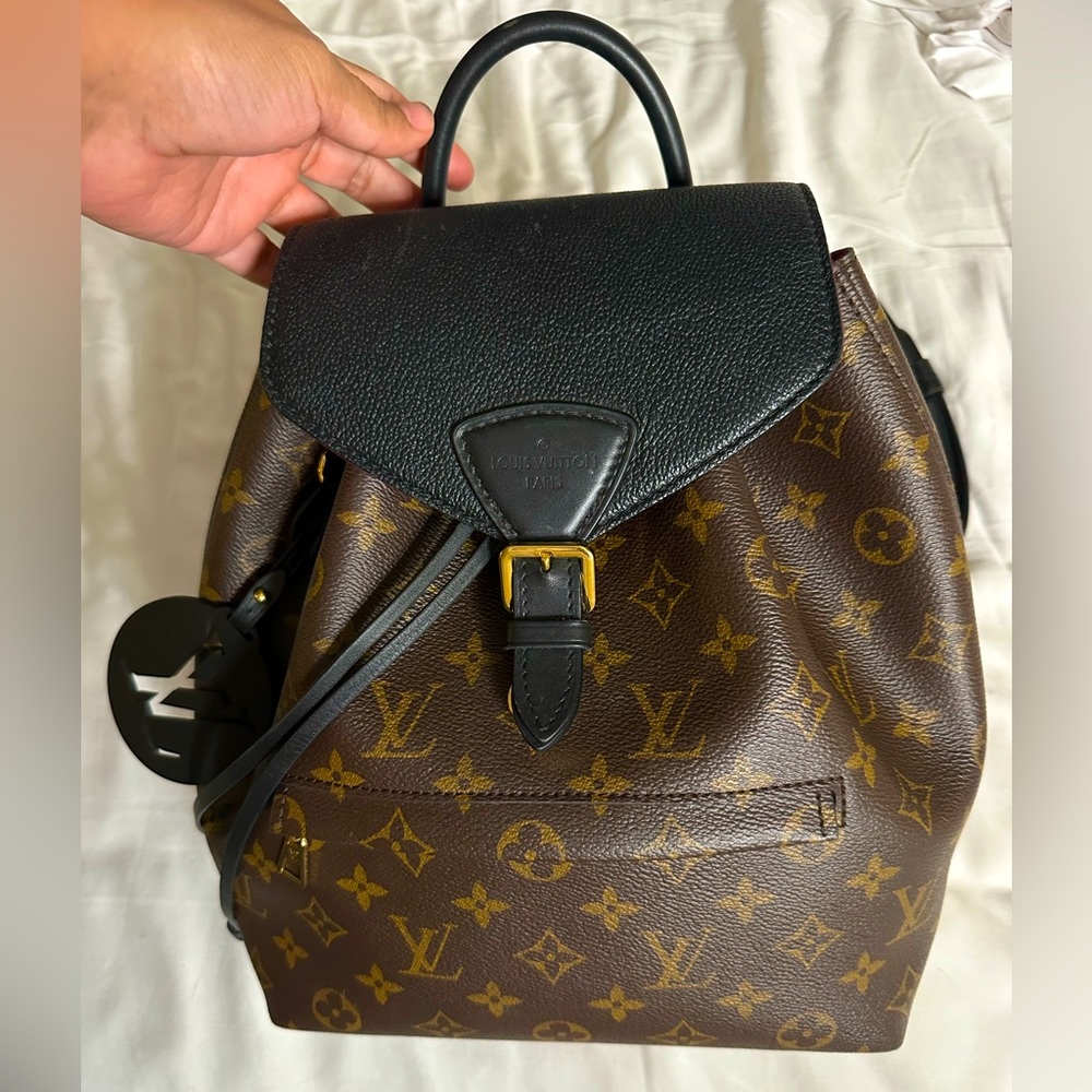 LOUIS VUITTON MONTSOURIS NM BACK PACK PM